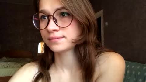 Mekyy online show from September 27, 11:50 am