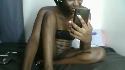 milly online show from October 27, 11:43 pm