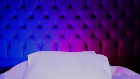 MelanyLuv online show from December 20, 12:47 am