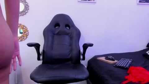 Melany online show from October 2, 9:09 pm