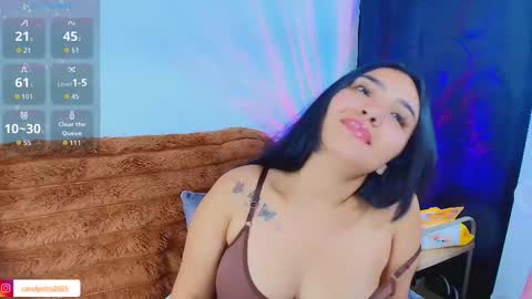    Independent model online show from November 20, 8:48 am