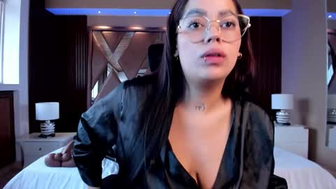 Melissa  Everyday From 1430 to 2130 Col Time online show from February 21, 8:42 pm