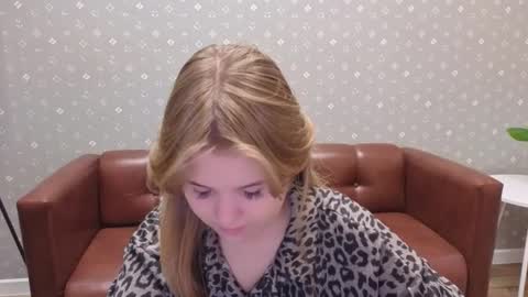 Sophia online show from November 20, 4:46 am