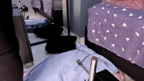 melissa_23_ online show from December 3, 11:56 am