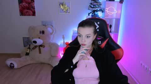 Melissa online show from January 12, 8:25 pm