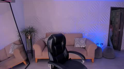 Call me Meli online show from November 17, 4:46 am