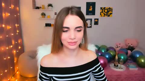 Tessa online show from February 9, 10:32 pm