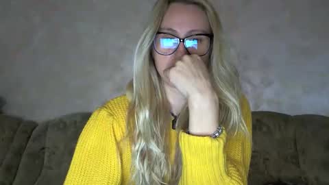 Melly online show from December 23, 7:56 am