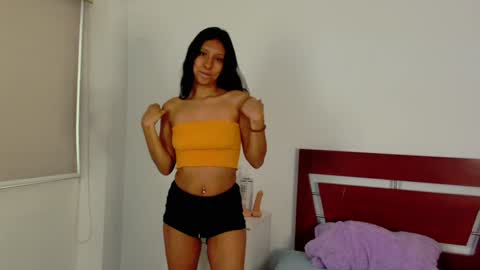 melody24_ online show from December 4, 2:15 pm