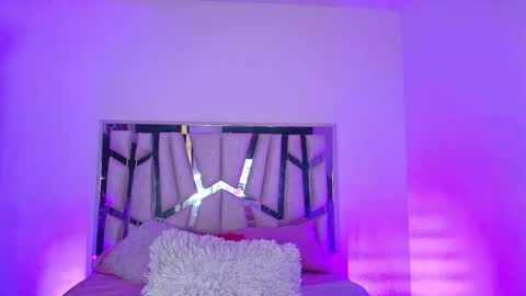    online show from December 15, 8:14 pm