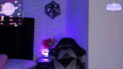 Melody online show from November 8, 12:37 am