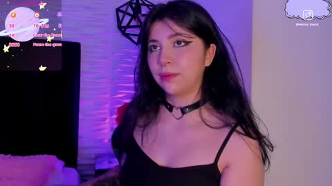 Melody online show from November 18, 9:38 pm