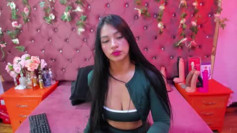 Melodysmithass online show from November 2, 2:48 am