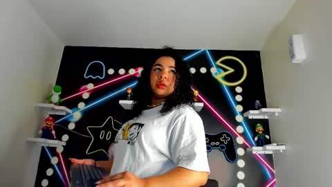  Memphis Williams  online show from March 10, 2:28 am