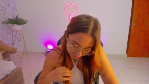 merida06 online show from November 22, 2:58 am