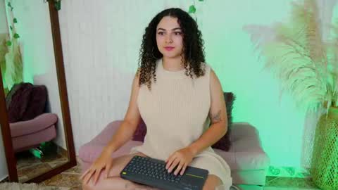 Merida Bell online show from September 24, 2:21 am