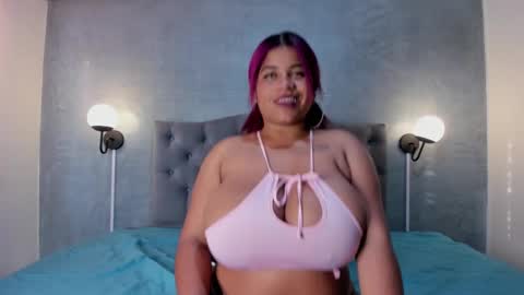 Snapshot of meridalane chatting on February 14, 12:03 pm meridalane online show from February 14, 12:03 pm