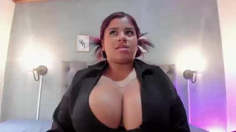 Snapshot of meridalane chatting on September 19, 3:00 pm meridalane online show from September 19, 3:00 pm