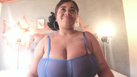 Snapshot of meridalane chatting on October 18, 1:47 pm meridalane online show from October 18, 1:47 pm