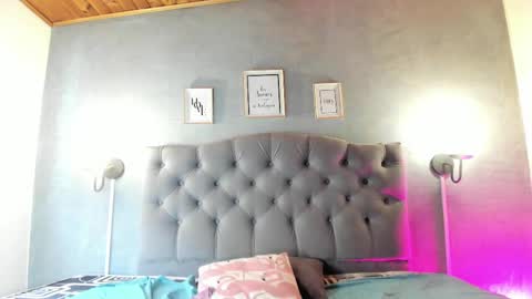 Snapshot of meridalane chatting on September 28, 8:14 pm meridalane online show from September 28, 8:14 pm