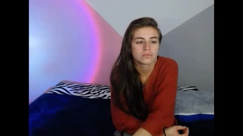 MERILY online show from December 1, 7:27 pm