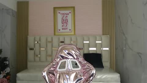 Merloth online show from February 18, 3:10 am