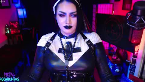 MetalPocahotass online show from March 3, 3:05 am