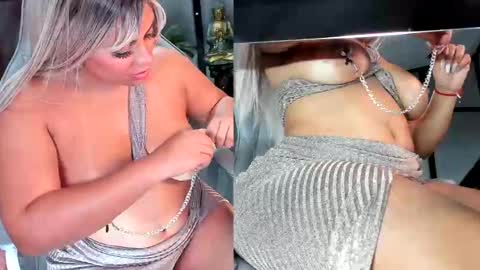 Snapshot of mia_hotwife chatting on February 18, 7:21 pm Mia.... Nice to meet you  thumb up me please its important online show from February 18, 7:21 pm