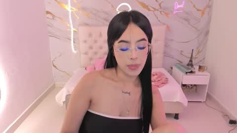    online show from October 2, 1:38 pm