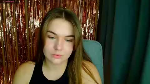 mia_lemm online show from February 3, 6:33 am