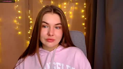 mia_lemm online show from October 1, 7:24 am