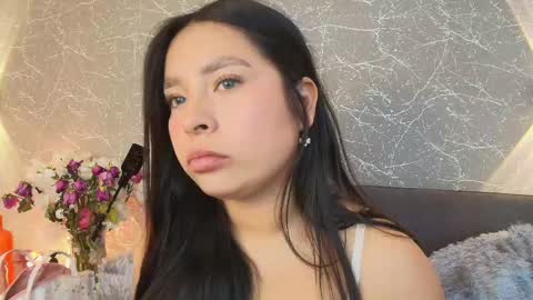 Mia Roux online show from February 23, 8:18 pm