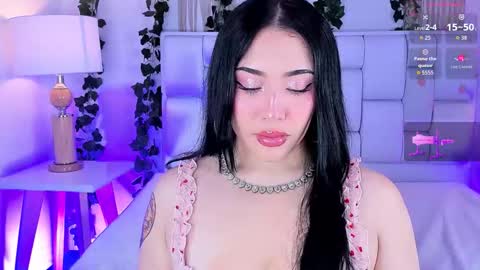 Mia online show from February 7, 12:09 pm