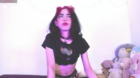 Mia  online show from February 22, 6:03 am