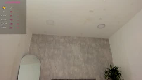 miacooper online show from November 24, 12:07 pm