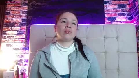 miadoll303av online show from October 25, 4:20 am