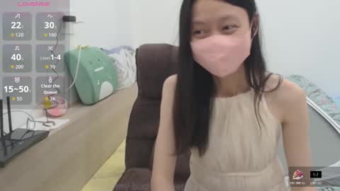 miahchan68 online show from October 22, 6:57 pm