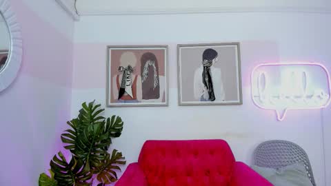 Mia Khalifa online show from October 6, 3:34 am