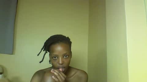 Muffin online show from January 11, 11:32 pm