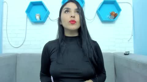 Mia Quevedo online show from January 29, 11:41 am