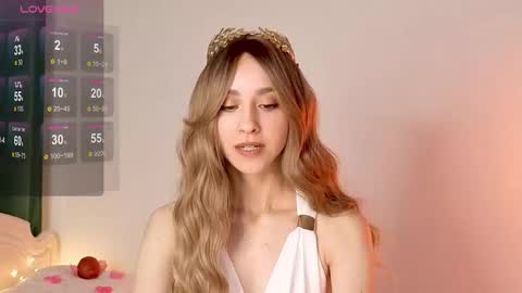 Mia online show from October 30, 7:11 am