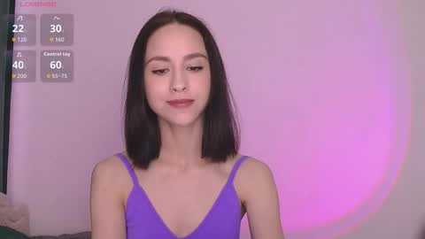 Mia online show from October 11, 6:40 am