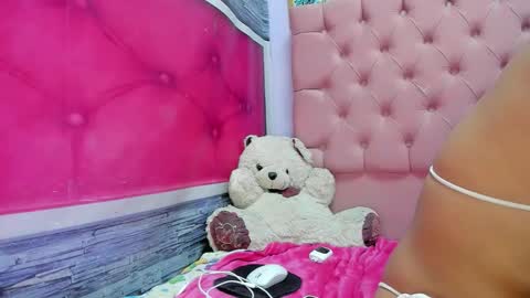 Mariana online show from January 18, 9:33 pm