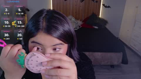 Snapshot of michell_petty01 chatting on October 21, 3:38 pm michell_petty01 online show from October 21, 3:38 pm