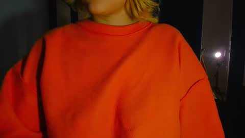 michell_rs online show from October 6, 5:02 am