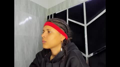 michell_rs online show from February 24, 10:46 am