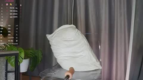 Michelle online show from September 23, 12:25 pm