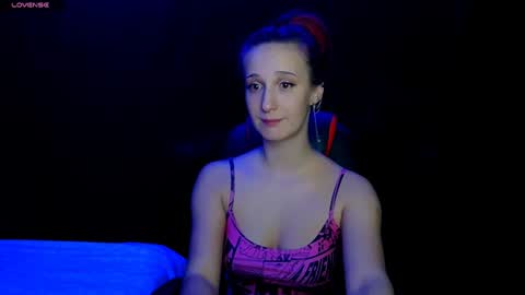 Snapshot of michelleevie chatting on December 11, 9:23 pm Agatha online show from December 11, 9:23 pm