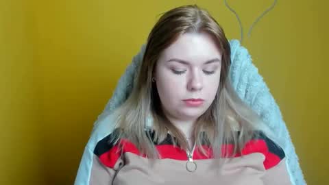 Mariana online show from November 29, 12:20 pm