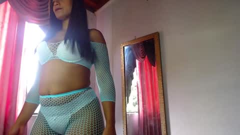 mielsquirt online show from February 7, 8:20 pm